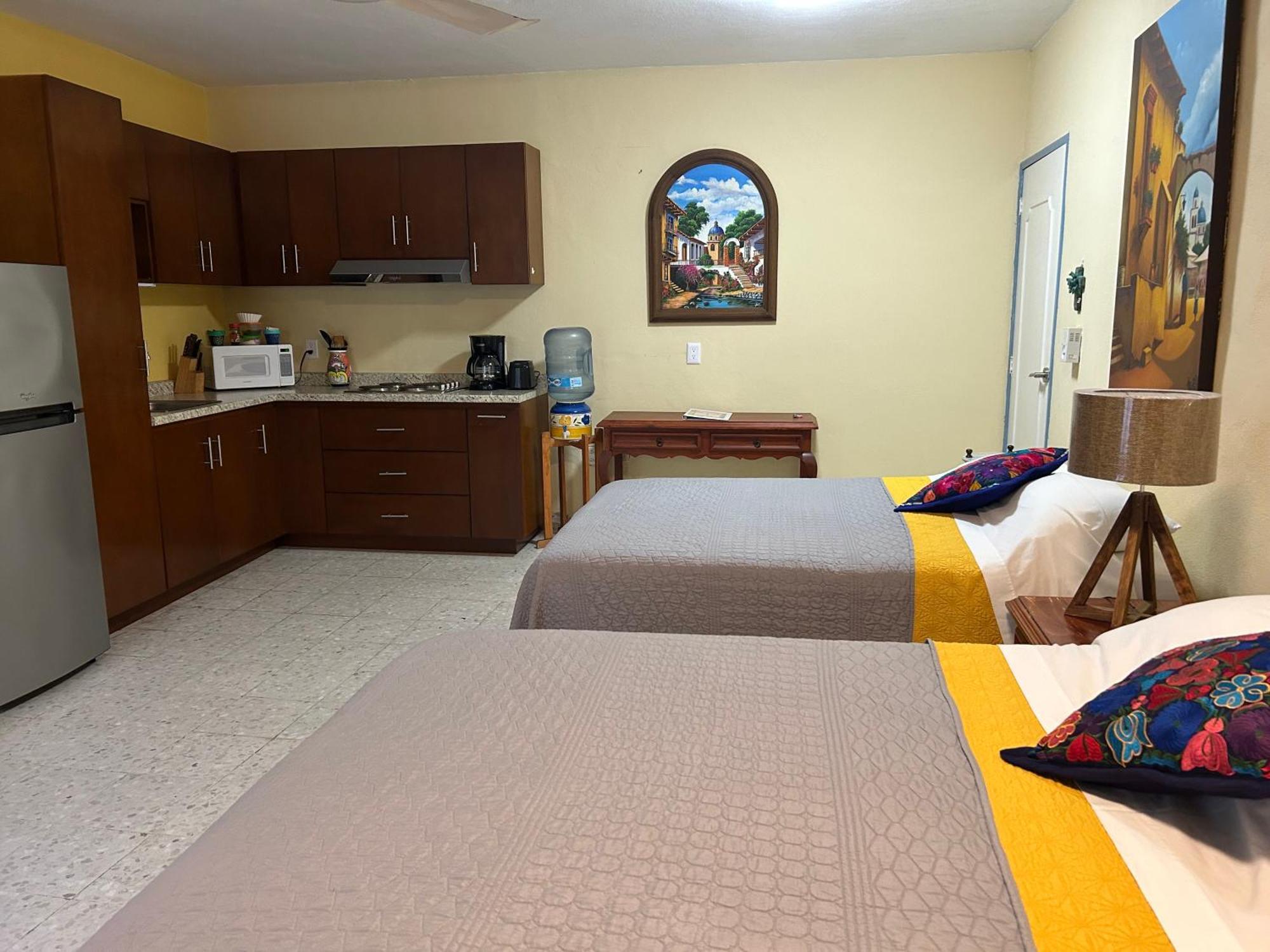 Casa Belisario - Pet Friendly Apartment Масатлан Екстериор снимка