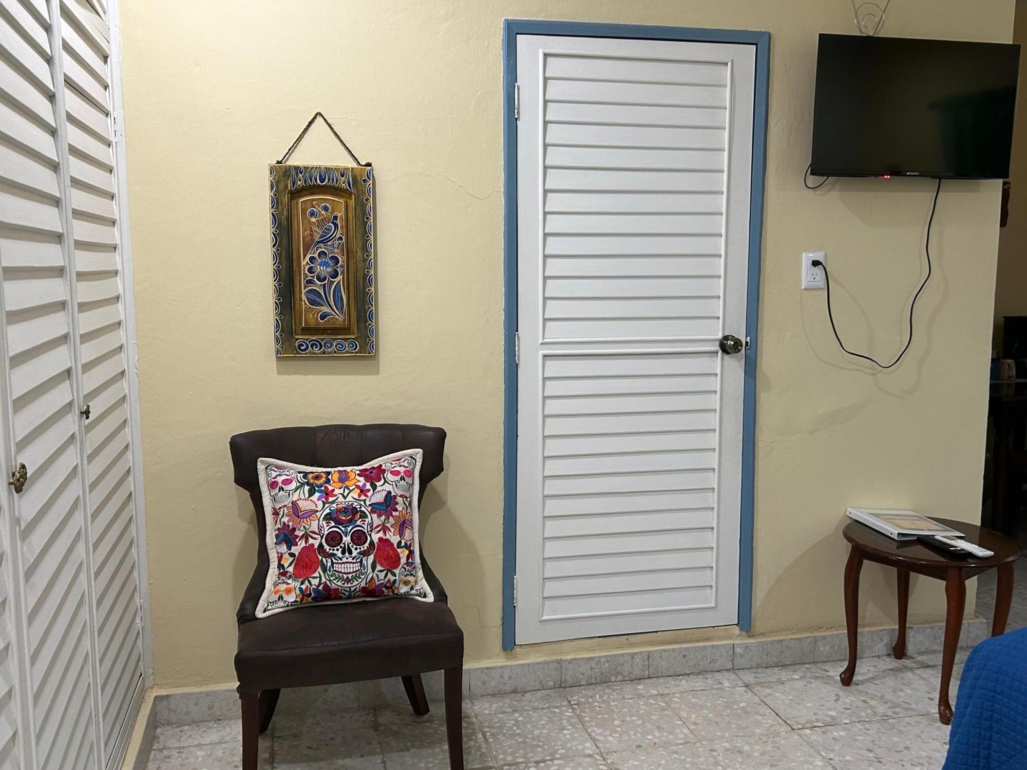 Casa Belisario - Pet Friendly Apartment Масатлан Стая снимка